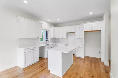 76 Valmor St, Worcester, MA 01604 - Photo 11