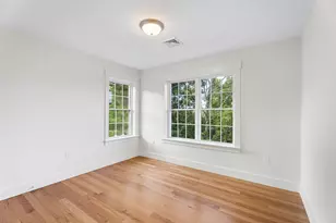 76 Valmor St, Worcester, MA 01604 - Photo 19