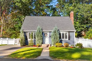 2 Chestnut Rd, Burlington, MA 01803 - Photo 1