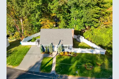 2 Chestnut Rd, Burlington, MA 01803 - Photo 3
