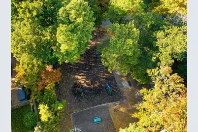 2 Chestnut Rd, Burlington, MA 01803 - Photo 33