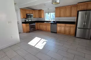 376 Ferry St, Everett, MA 02149 - Photo 5