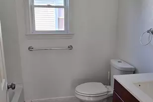 376 Ferry St, Everett, MA 02149 - Photo 15