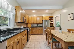 10 Byron St, Haverhill, MA 01835 - Photo 21