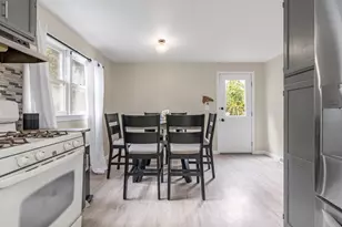 631 E Merrimack St, Lowell, MA 01852 - Photo 15