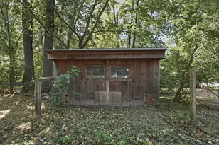 10 Kings Ln, Medway, MA 02053 - Photo 37