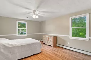 10 Kings Ln, Medway, MA 02053 - Photo 25