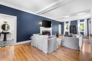 133R Pleasant St, Woburn, MA 01801 - Photo 11