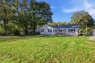 28 Vega St, Weymouth, MA 02188 - Photo 35