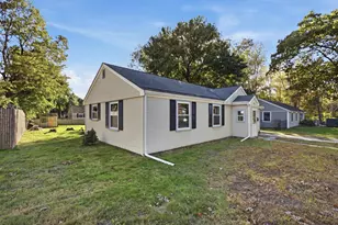 28 Vega St, Weymouth, MA 02188 - Photo 33