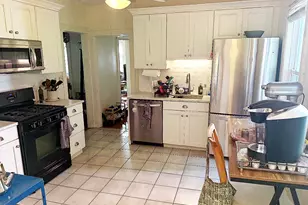 34 Holyoke Rd, Somerville, MA 02144 - Photo 15