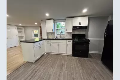 28-30 Groton Street #28, Pepperell, MA 01463 - Photo 11