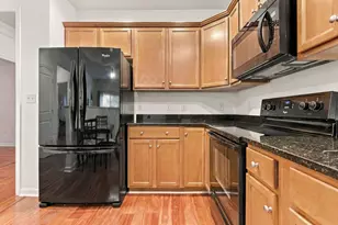 36 Augustus Ct, Reading, MA 01867 - Photo 5