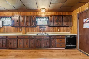 57 Peach St, Swansea, MA 02777 - Photo 15