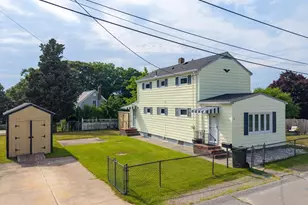 57 Peach St, Swansea, MA 02777 - Photo 3