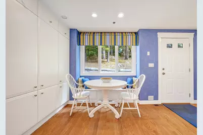 96 Sweetwater Ave #9, Bedford, MA 01730 - Photo 3