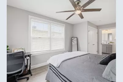 149 Pleasant St #2, Marblehead, MA 01945 - Photo 23