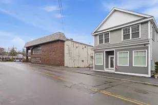 149 Pleasant St, Marblehead, MA 01945 - Photo 31