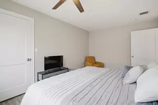 149 Pleasant St, Marblehead, MA 01945 - Photo 19