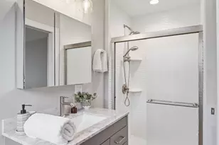 149 Pleasant St, Marblehead, MA 01945 - Photo 29