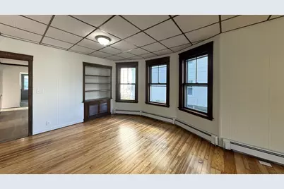 15 Ericsson St #1, Worcester, MA 01606 - Photo 3