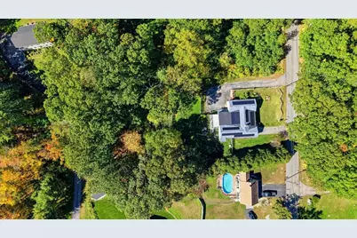 131 Henry St, Uxbridge, MA 01569 - Photo 5