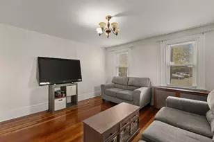 387 Washington St, Quincy, MA 02169 - Photo 15
