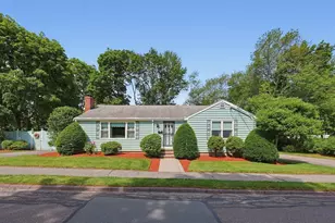 11 Preston St, Wakefield, MA 01880 - Photo 41