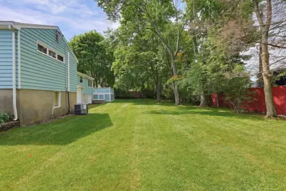 11 Preston St, Wakefield, MA 01880 - Photo 39