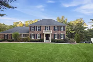37 Smithshire Est, Andover, MA 01810 - Photo 1
