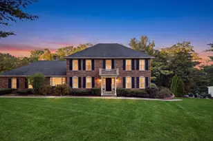 37 Smithshire Est, Andover, MA 01810 - Photo 3