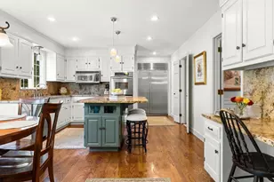 37 Smithshire Est, Andover, MA 01810 - Photo 5