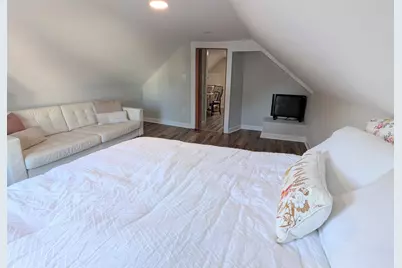 243 Appleton St, Lowell, MA 01852 - Photo 39