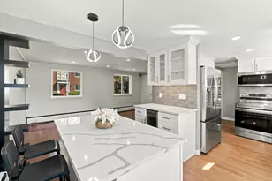 31 Wilson Dr, Framingham, MA 01702 - Photo 5