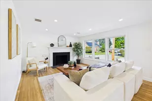40 Dix St, Waltham, MA 02453 - Photo 3