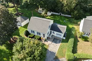 9 Pocahontas, Walpole, MA 02081 - Photo 35