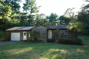 280 Oak St, Halifax, MA 02338 - Photo 1