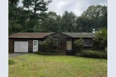280 Oak St, Halifax, MA 02338 - Photo 1