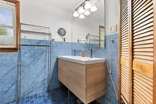 56-58 8th St, Cambridge, MA 02141 - Photo 17