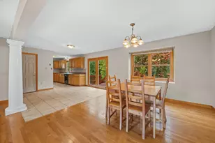 35 Lemnos Ln, Springfield, MA 01119 - Photo 7