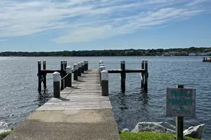 750 Davol, Fall River, MA 02720 - Photo 7
