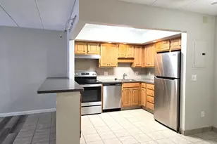 566 Washington St, Weymouth, MA 02188 - Photo 9