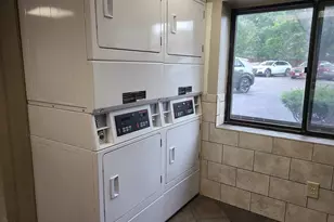 566 Washington St, Weymouth, MA 02188 - Photo 17