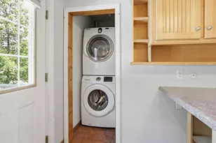 10 Pkwy, Stoneham, MA 02180 - Photo 7