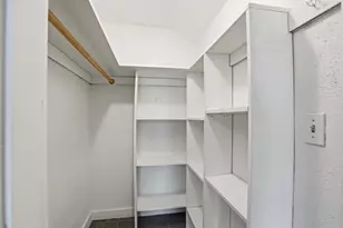 10 Pkwy, Stoneham, MA 02180 - Photo 23