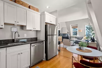 73 Sullivan St #4, Boston, MA 02129 - Photo 9