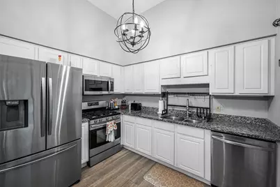 96 Beechwood Dr, Haverhill, MA 01832 - Photo 9