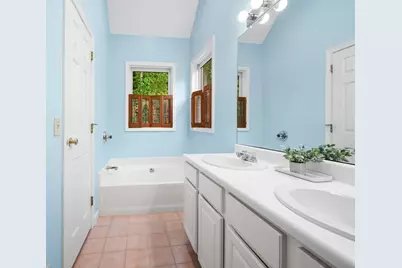 96 Beechwood Dr, Haverhill, MA 01832 - Photo 19