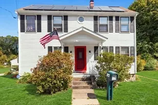 33 Archer Rd, Rockland, MA 02370 - Photo 1
