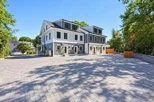 36 Linwood Ave, Melrose, MA 02176 - Photo 3